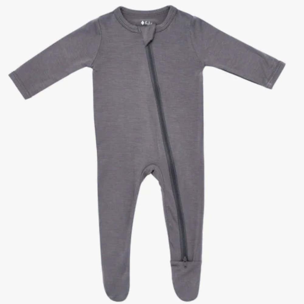 CHARCOAL KYTE BABY ONESIE SLEEPER